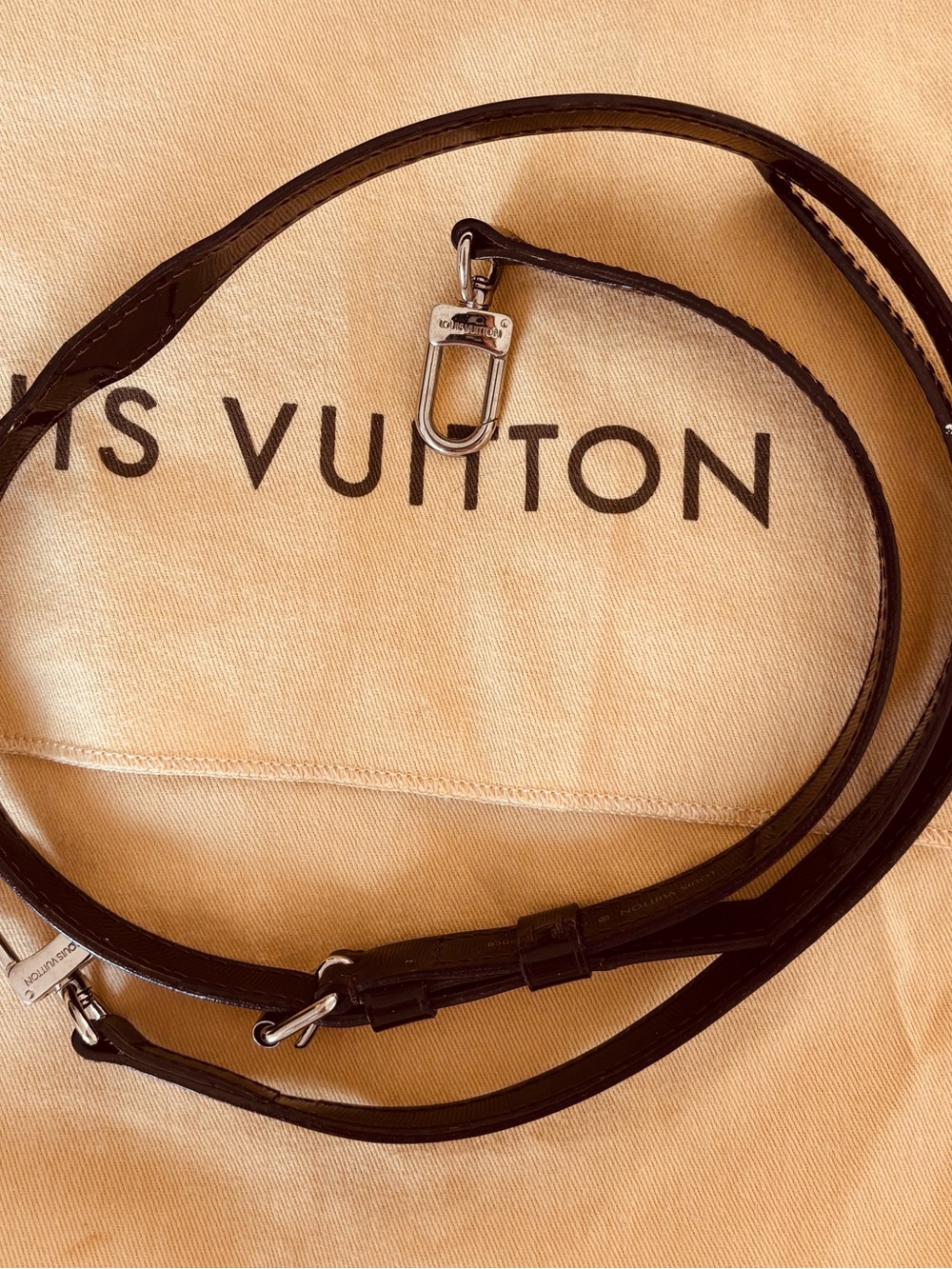 Louis Vuitton Burgundy Alma BB Epi Leather Satchel with Strap - Picture 6 of 13
